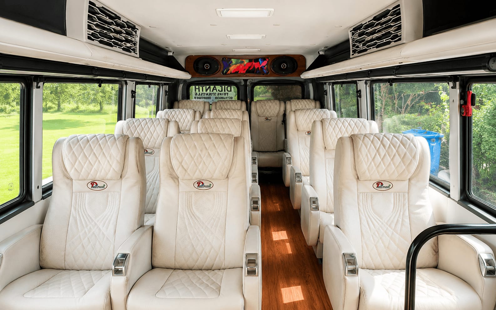 Luxury Urbania 16 Seater with Premium Modified Seating — image 5